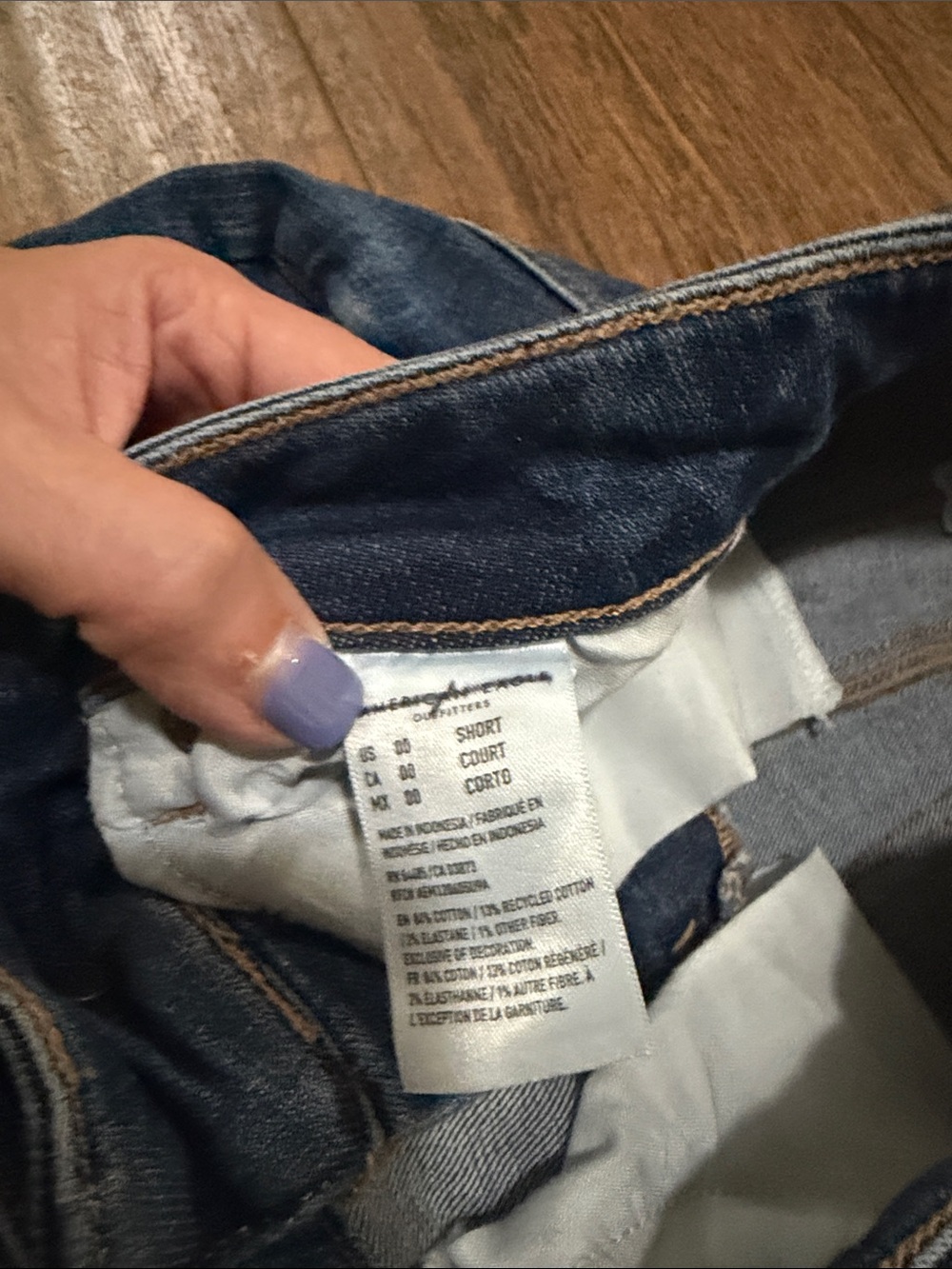 American Eagle Outfitters Medium Blue High-Rise Flared Jeans - Picture 2 of 6